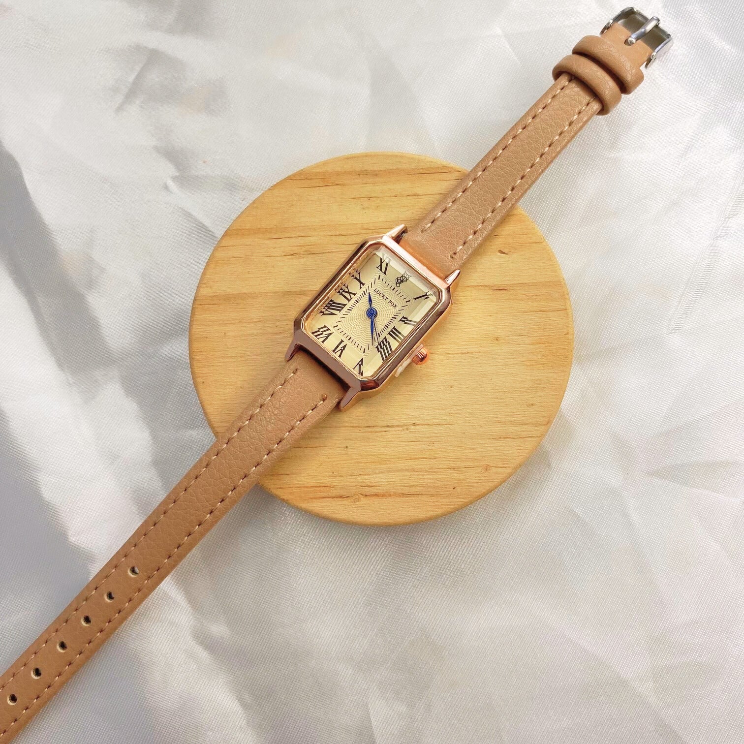 Relógio Fox Caramelo Dourado